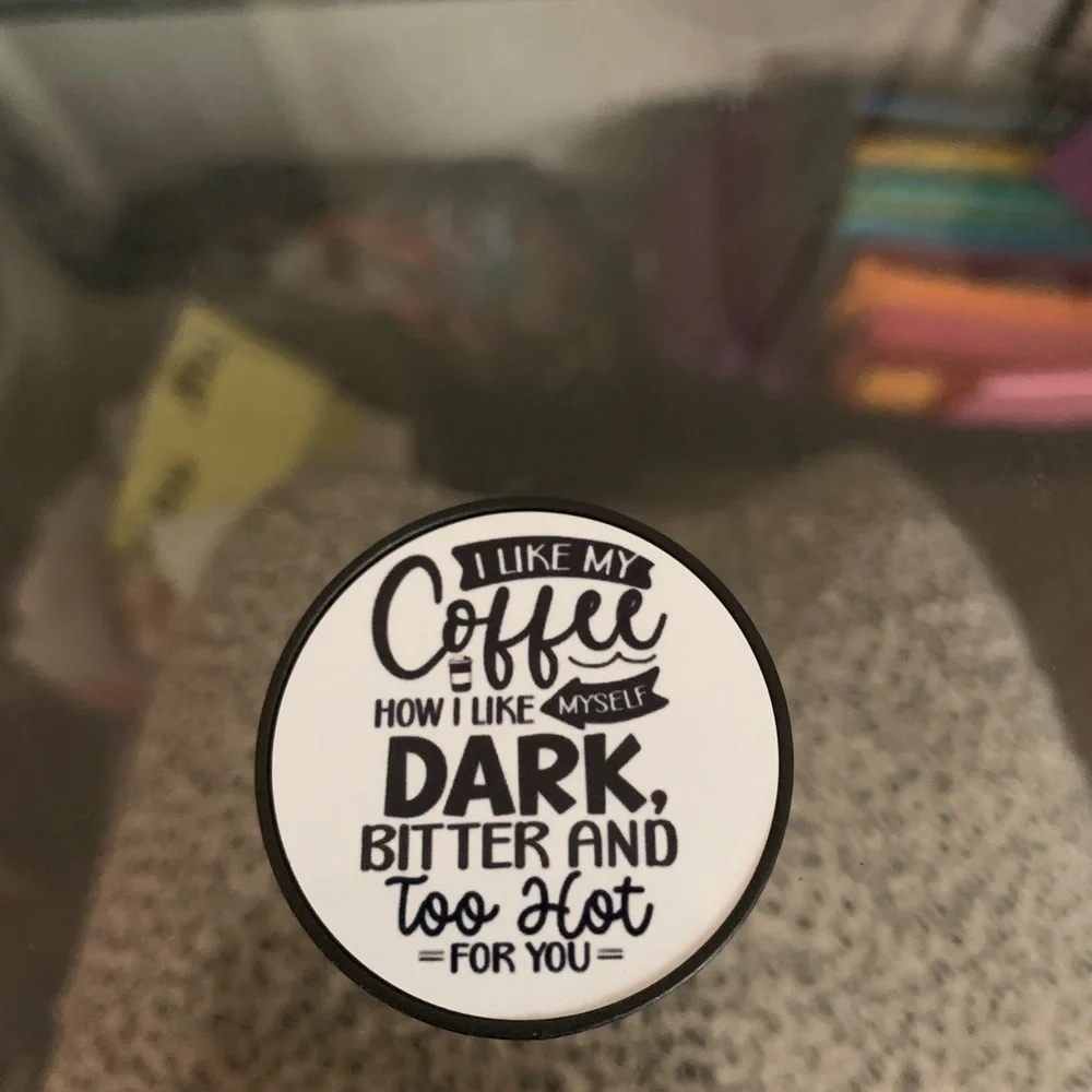 Pop socket